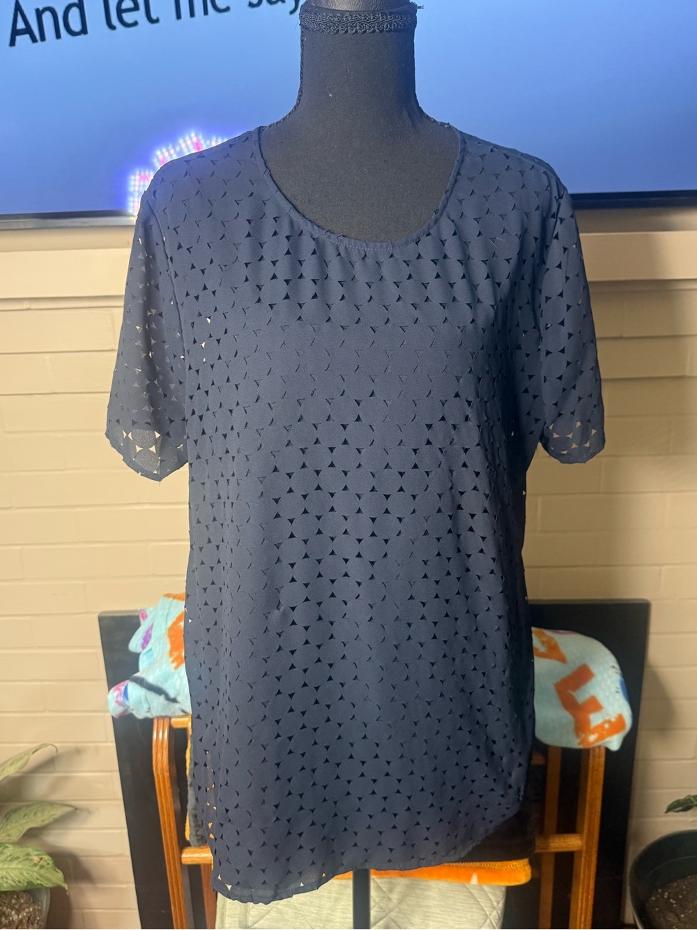 Banana Republic Navy Triangle Eyelet Short Sleeve Blouse